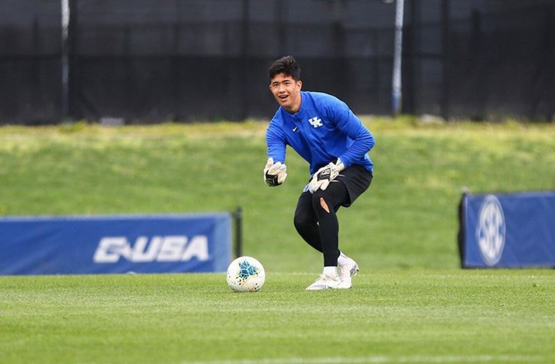 Cyrus Margono, dikontrak Panathinaikos.